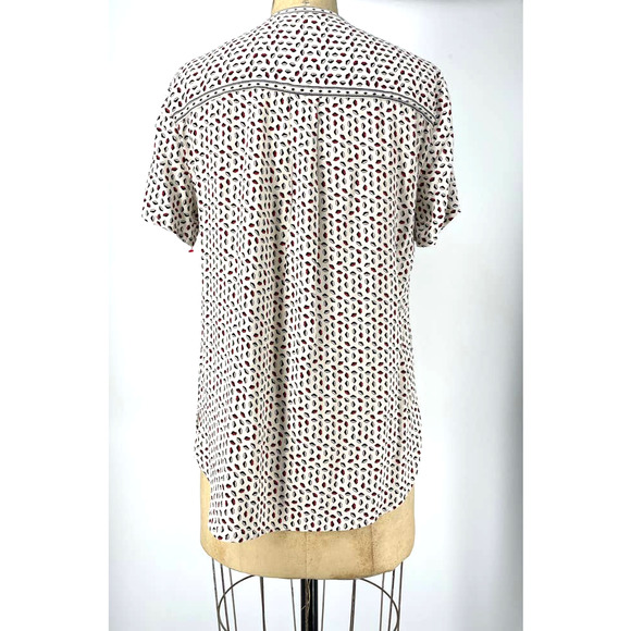 Max Studio White Lip Print Button Front Blouse Top L - Picture 3 of 13